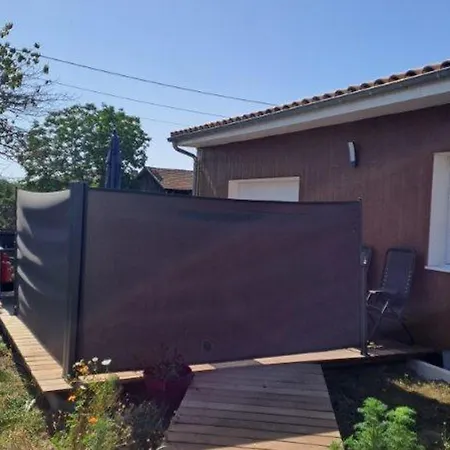 Maison Avec Parking, Animaux Ok - 6 Pers. - Fr-1-616-573 * Le Fleix